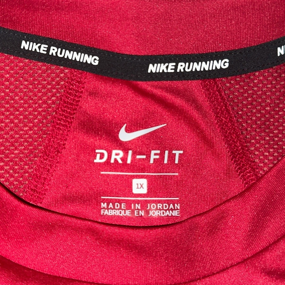 Nike Dri-FIT Running Short Sleeve Top Crimson Red 1X NWT - Picture 9 of 11